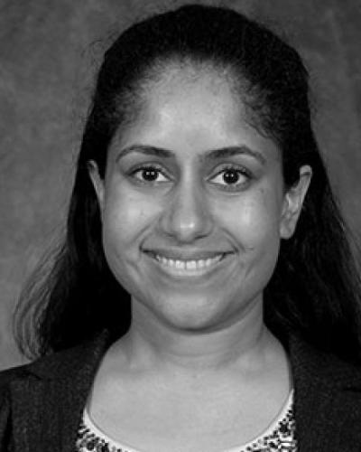 Headshot of Ayesha Khurshid